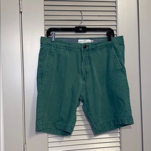 H&M men’s shorts size 32